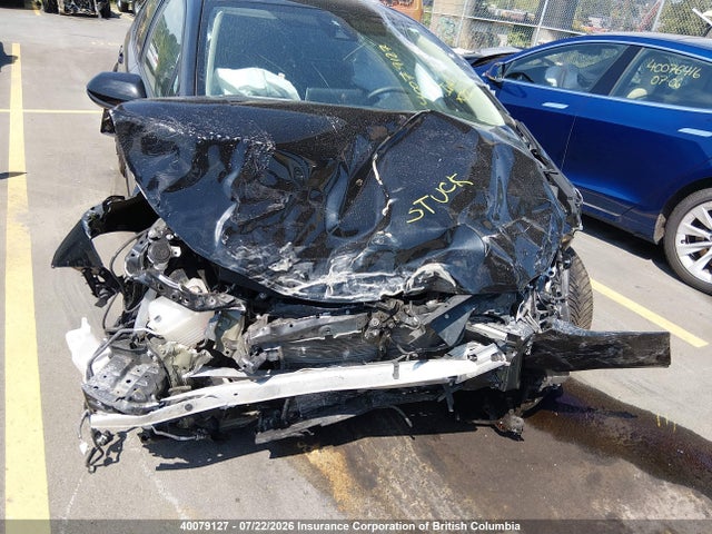 40079127 :رقم المزاد ، 5YFBPMBE0MP243551 vin ، 2021 Toyota Corolla Le مزاد بيع