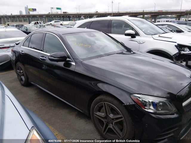 2019 Mercedes-benz C 300 4matic მანქანა იყიდება აუქციონზე, vin: 55SWF8EB7KU304494, აუქციონის ნომერი: 40078350