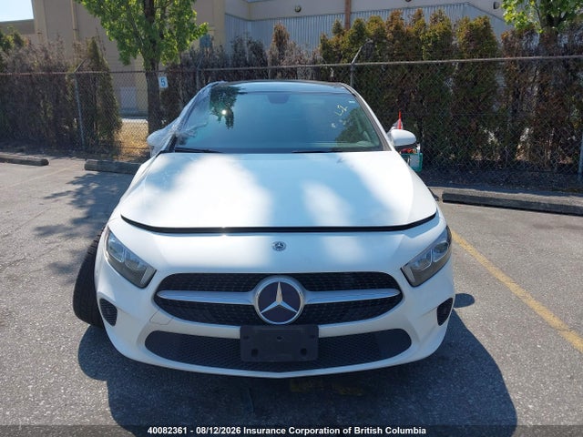 2019 Mercedes-benz A 220 4matic მანქანა იყიდება აუქციონზე, vin: WDD3G4FB1KW028212, აუქციონის ნომერი: 40082361