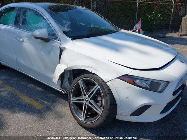 2019 Mercedes-benz A 220 4matic მანქანა იყიდება აუქციონზე, vin: WDD3G4FB1KW028212, აუქციონის ნომერი: 40082361