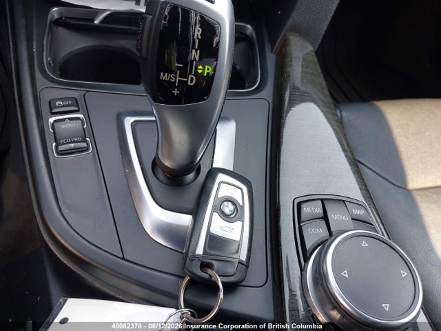 40082378 :رقم المزاد ، WBA8D9C53HK894088 vin ، 2017 Bmw 330i مزاد بيع