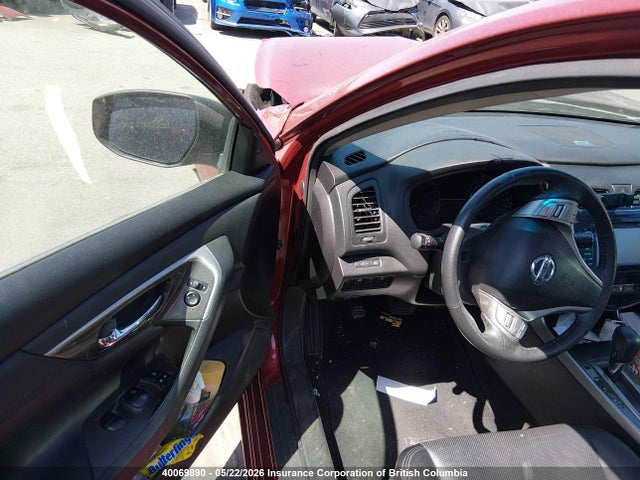 2015 Nissan Altima 2.5/s/sv/sl მანქანა იყიდება აუქციონზე, vin: 1N4AL3AP7FN369898, აუქციონის ნომერი: 40069890