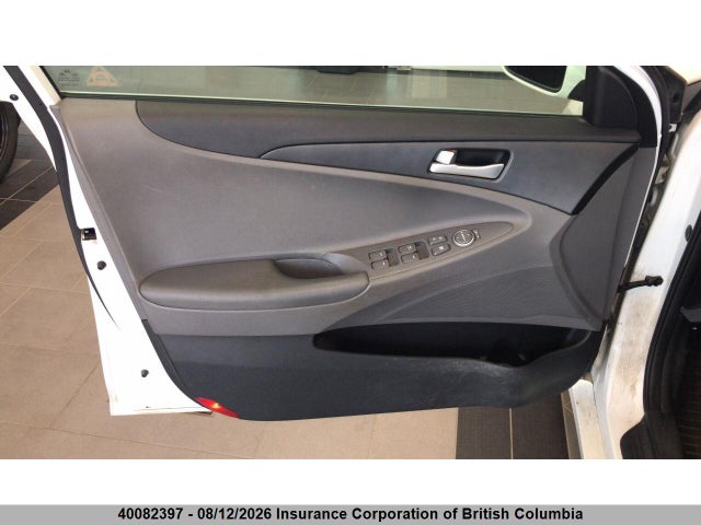 Продажа на аукционе авто 2012 Hyundai Sonata Gls, vin: 5NPEB4AC7CH451255, номер лота: 40082397