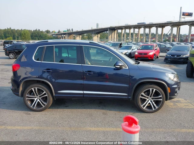 Продаж на аукціоні авто 2017 Volkswagen Tiguan Highline, vin: WVGLV7AX1HK025763, номер лоту: 40082399