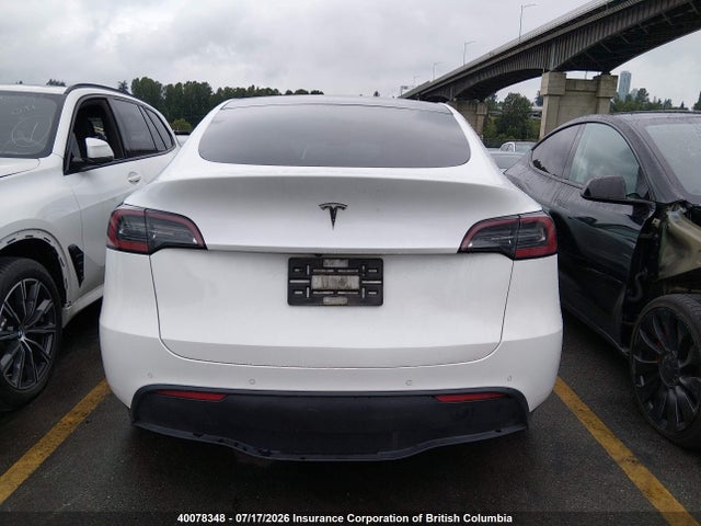 Tesla Model Y 2020 5YJYGDEE0LF029076 Image 17