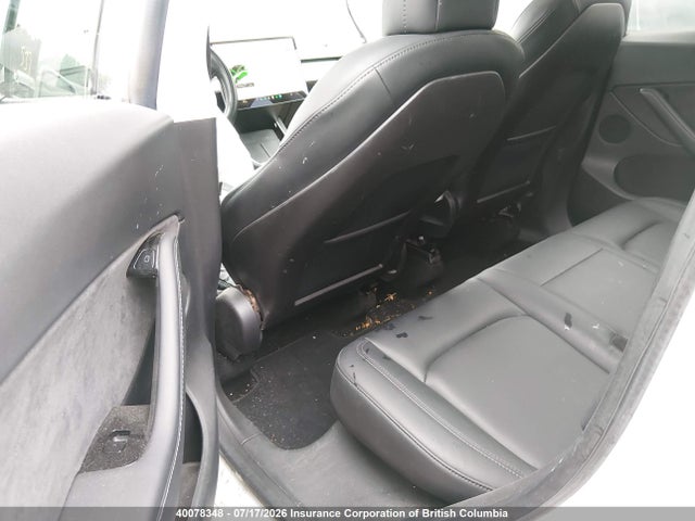 Tesla Model Y 2020 5YJYGDEE0LF029076 Image 22