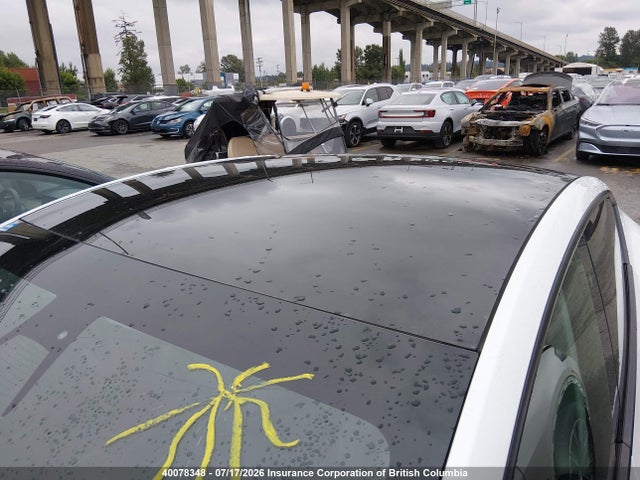 Tesla Model Y 2020 5YJYGDEE0LF029076 Image 23