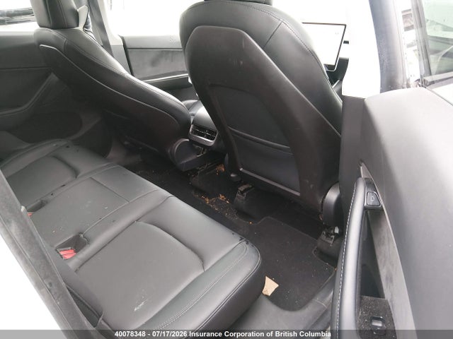 Tesla Model Y 2020 5YJYGDEE0LF029076 Image 8