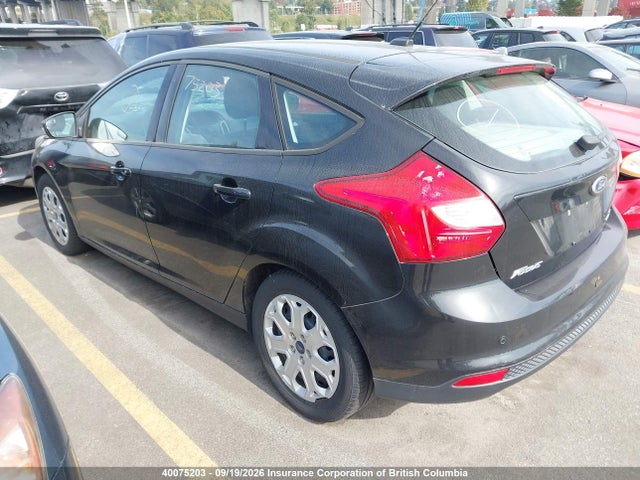 Ford FOCUS SE 2014 1FADP3K25EL113984 Image 3