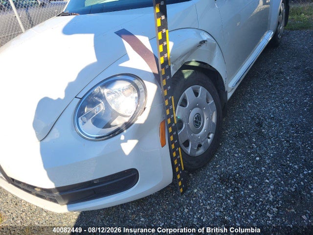Aukcja sprzedaży 2015 Volkswagen The Beetle 1.8 Tsi Comfortline/1.8 Tsi Trendline, vin: 3VWJ07AT6FM640951, numer aukcji: 40082449
