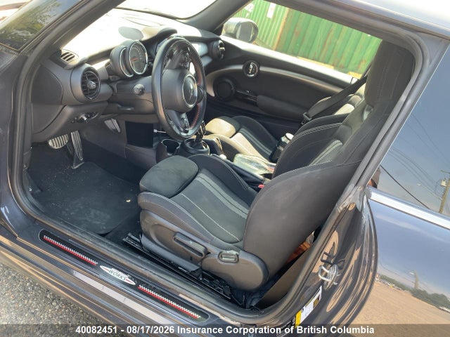 Mini 3 Door Cooper S 2020 WMWXR5C07L2M24424 Image 11