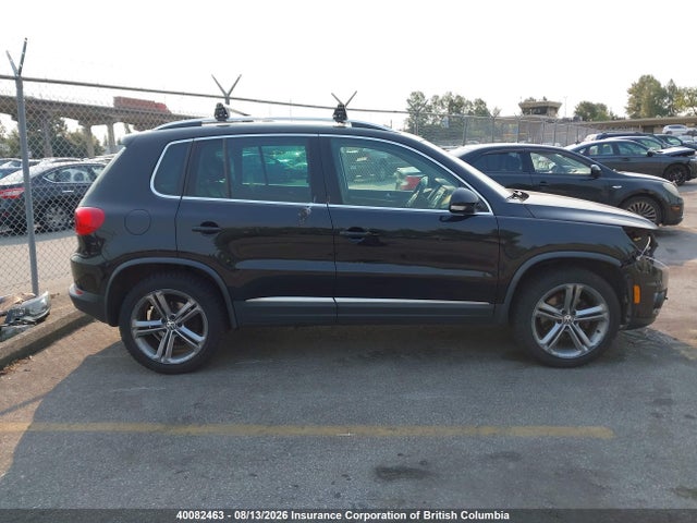 Продажа на аукционе авто 2017 Volkswagen Tiguan Highline, vin: WVGLV7AX8HK035674, номер лота: 40082463