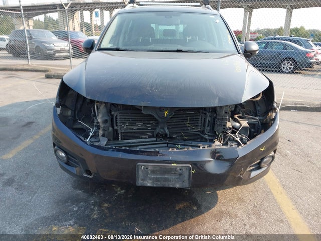 Продажа на аукционе авто 2017 Volkswagen Tiguan Highline, vin: WVGLV7AX8HK035674, номер лота: 40082463