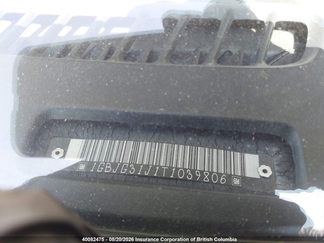 40082475 :رقم المزاد ، 1GBJG31J1T1039806 vin ، 1998 Chevrolet G30 مزاد بيع