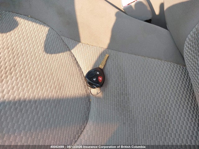 2006 Toyota Rav4 მანქანა იყიდება აუქციონზე, vin: JTMBD31V066006279, აუქციონის ნომერი: 40082499