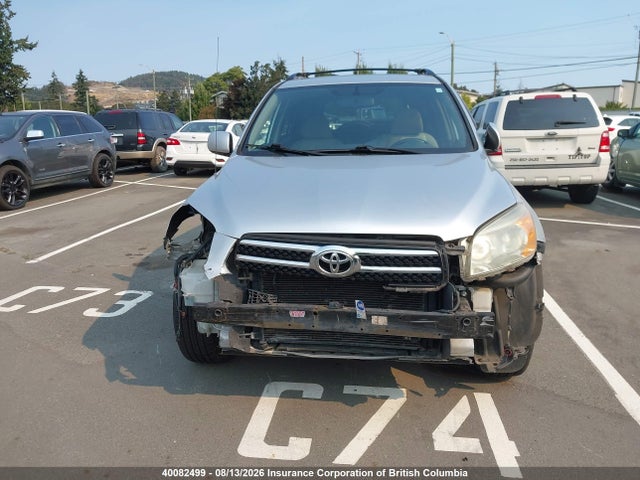 2006 Toyota Rav4 მანქანა იყიდება აუქციონზე, vin: JTMBD31V066006279, აუქციონის ნომერი: 40082499