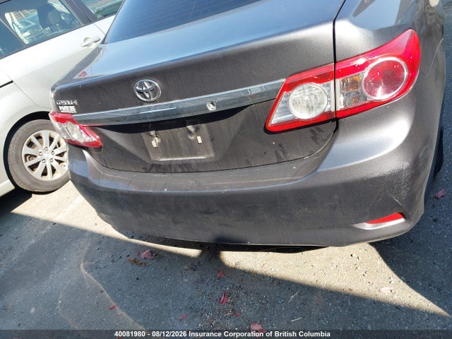 40081980 :رقم المزاد ، 2T1BU4EE6DC043987 vin ، 2013 Toyota Corolla S/le مزاد بيع