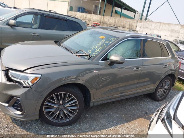 40081617 :رقم المزاد ، WA1EECF36K1081197 vin ، 2019 Audi Q3 Premium Plus S-line مزاد بيع