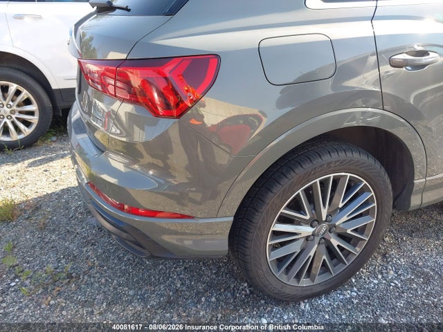 40081617 :رقم المزاد ، WA1EECF36K1081197 vin ، 2019 Audi Q3 Premium Plus S-line مزاد بيع