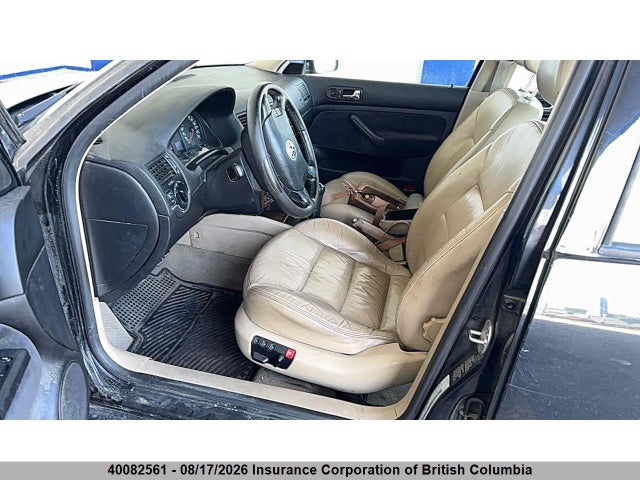 Продажа на аукционе авто 2001 Volkswagen Jetta, vin: 3VWTG29M11M153377, номер лота: 40082561
