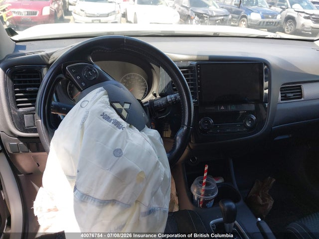Продаж на аукціоні авто 2016 Mitsubishi Outlander Es, vin: JA4AD2A36GZ601877, номер лоту: 40076754