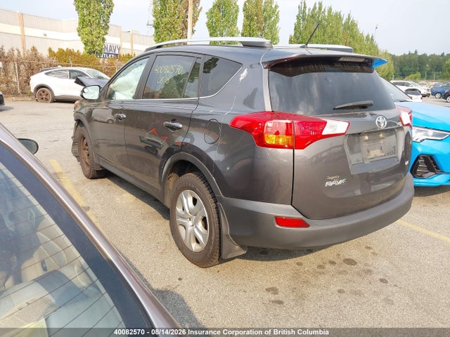 40082570 :رقم المزاد ، 2T3ZFREVXFW155044 vin ، 2015 Toyota Rav4 مزاد بيع