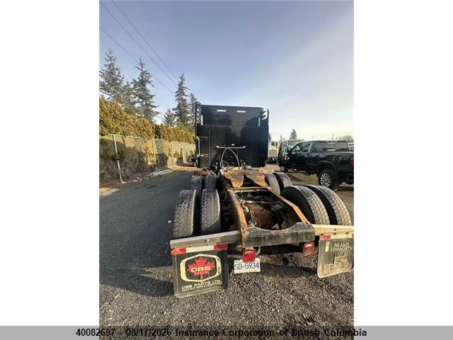 40082607 :رقم المزاد ، 1XPWD49X6CD166833 vin ، 2012 Peterbilt 388 مزاد بيع