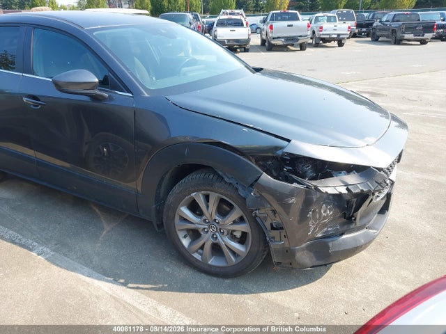 40081178 :رقم المزاد ، 3MVDMBCL2NM450470 vin ، 2022 Mazda Cx-30 Preferred مزاد بيع