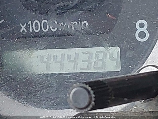 40082617 :رقم المزاد ، 5TDZA29C24S187421 vin ، 2004 Toyota Sienna Ce مزاد بيع