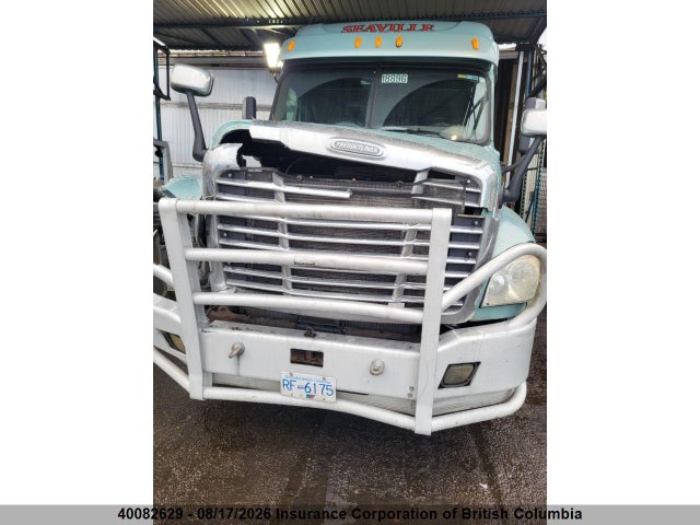 Freightliner Cascadia 125 2014 1FUJGLD17ELFL7907 Image 2