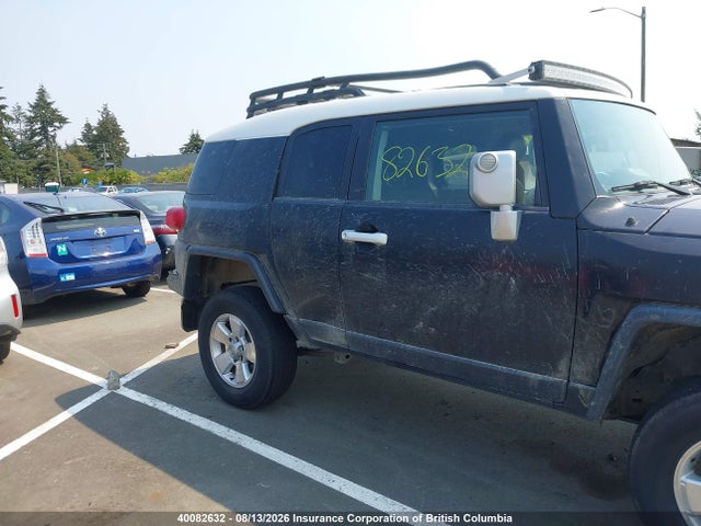 Aukcja sprzedaży 2007 Toyota Fj Cruiser, vin: JTEBU11F970057325, numer aukcji: 40082632