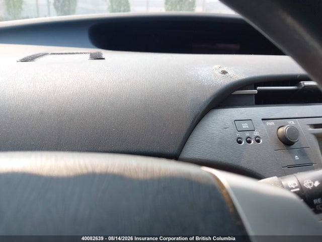 40082639 :رقم المزاد ، JTDKN3DU3F0432020 vin ، 2015 Toyota Prius مزاد بيع