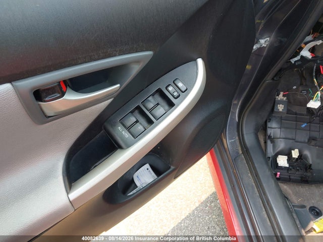 40082639 :رقم المزاد ، JTDKN3DU3F0432020 vin ، 2015 Toyota Prius مزاد بيع