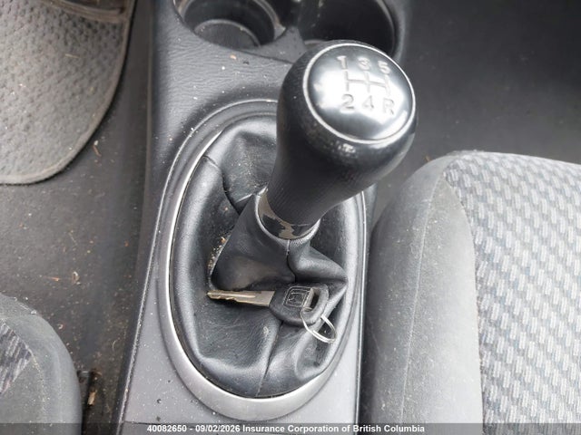 40082650 :رقم المزاد ، 1HGEM21112L809894 vin ، 2002 Honda Civic مزاد بيع