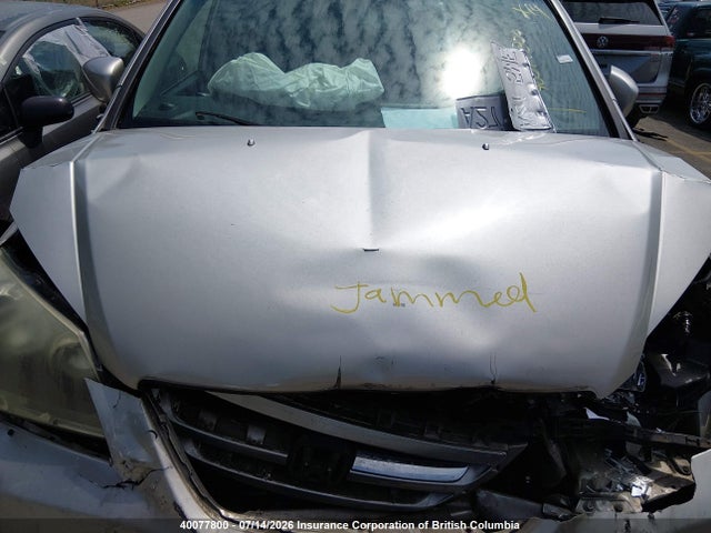 40077800 :رقم المزاد ، 5FNRL38775B506452 vin ، 2005 Honda Odyssey Ex-l مزاد بيع