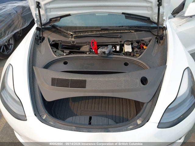 40082664 :رقم المزاد ، LRW3E1FA1PC891717 vin ، 2023 Tesla Model 3 مزاد بيع