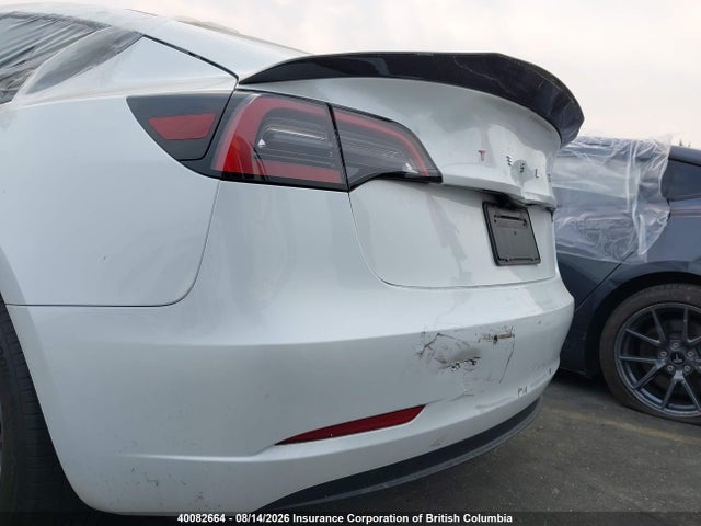 40082664 :رقم المزاد ، LRW3E1FA1PC891717 vin ، 2023 Tesla Model 3 مزاد بيع