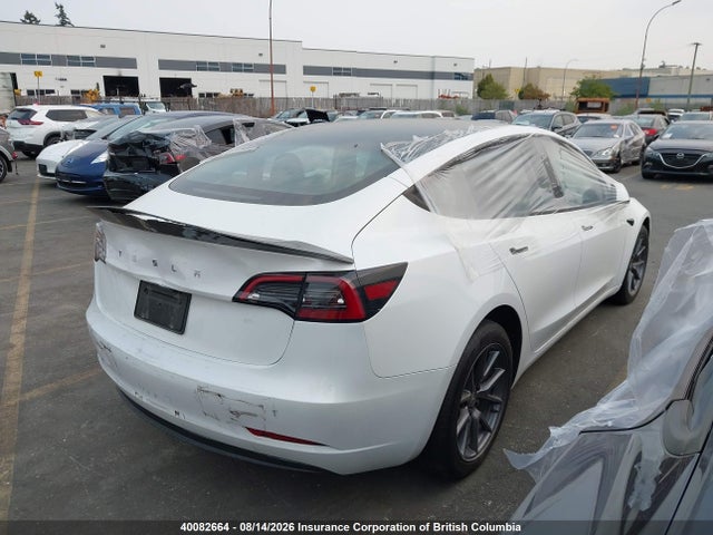 40082664 :رقم المزاد ، LRW3E1FA1PC891717 vin ، 2023 Tesla Model 3 مزاد بيع