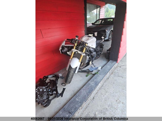 Suzuki GSX-R750 2019 JS1GR7MAXK7100613 Image 12