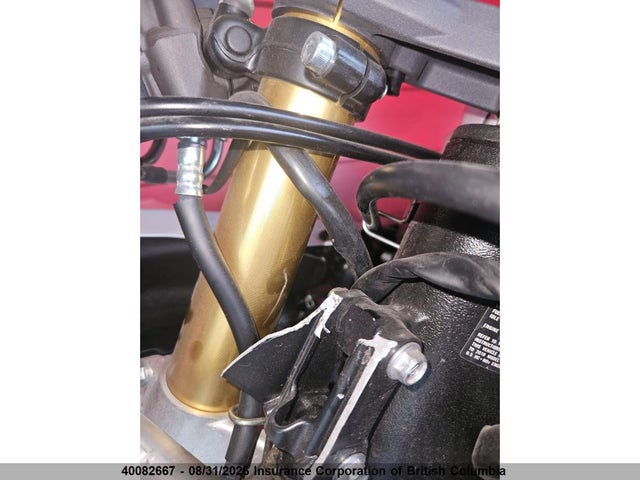 Suzuki GSX-R750 2019 JS1GR7MAXK7100613 Image 14