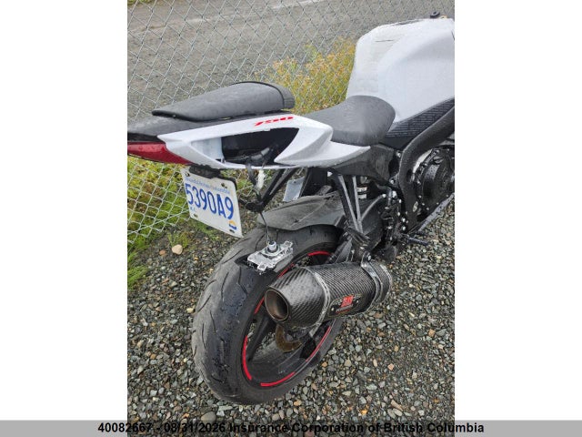 Suzuki GSX-R750 2019 JS1GR7MAXK7100613 Image 4