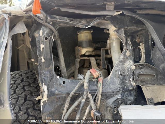40082695 :رقم المزاد ، JTEBT14R630017061 vin ، 2003 Toyota 4runner Sr5/sport مزاد بيع