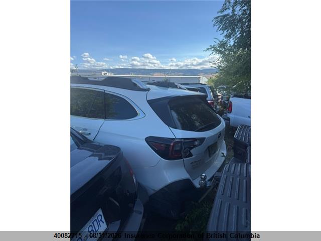 40082715 :رقم المزاد ، 4S4BTDPC1L3111310 vin ، 2020 Subaru Outback Premier مزاد بيع