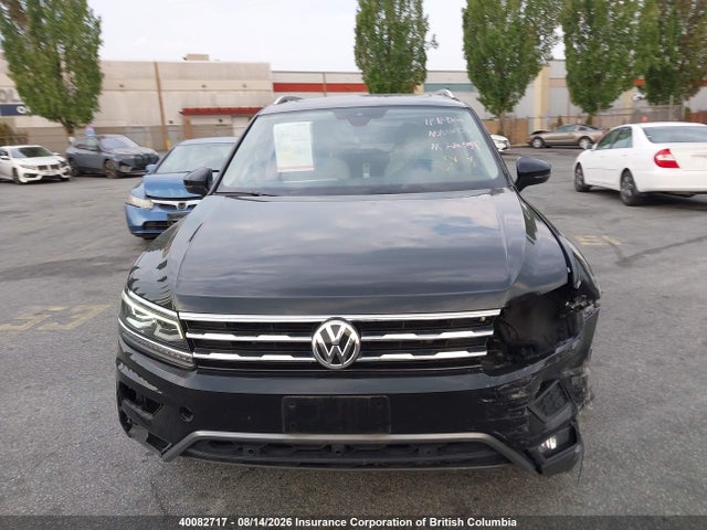 Продаж на аукціоні авто 2018 Volkswagen Tiguan Sel Premium, vin: 3VV4B7AX7JM103187, номер лоту: 40082717