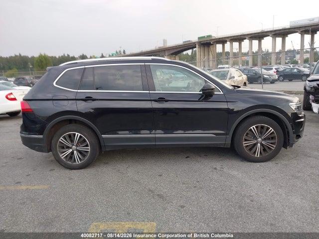 Продаж на аукціоні авто 2018 Volkswagen Tiguan Sel Premium, vin: 3VV4B7AX7JM103187, номер лоту: 40082717