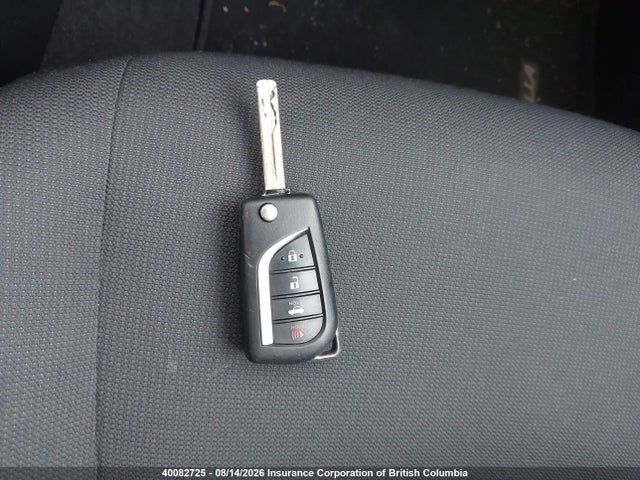 40082725 :رقم المزاد ، 5YFBPMBE7MP237228 vin ، 2021 Toyota Corolla Le مزاد بيع