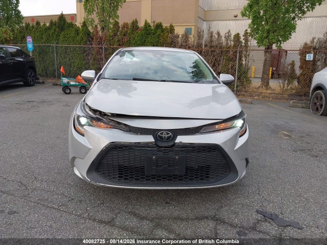 40082725 :رقم المزاد ، 5YFBPMBE7MP237228 vin ، 2021 Toyota Corolla Le مزاد بيع
