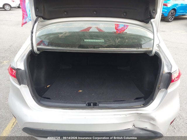 40082725 :رقم المزاد ، 5YFBPMBE7MP237228 vin ، 2021 Toyota Corolla Le مزاد بيع