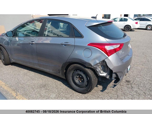 2014 Hyundai Elantra Gt მანქანა იყიდება აუქციონზე, vin: KMHD35LH8EU223681, აუქციონის ნომერი: 40082745