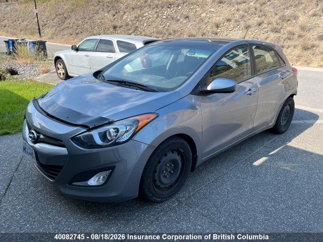 2014 Hyundai Elantra Gt მანქანა იყიდება აუქციონზე, vin: KMHD35LH8EU223681, აუქციონის ნომერი: 40082745